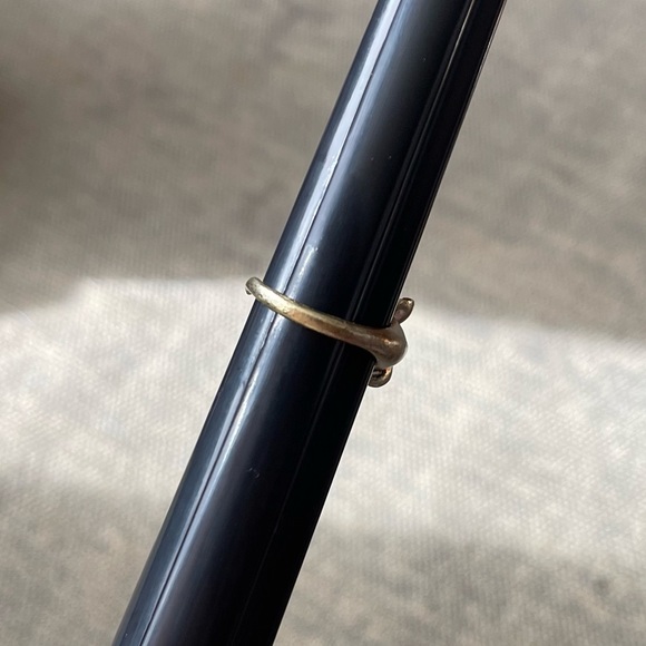 NWOT Animal Wrap Ring - Elephant- Yellow Bronze Adjustable Ring Best Fit Sz 6-8 - Picture 7 of 9